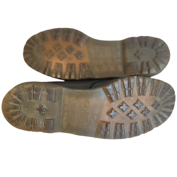 Dr. Martens Vintage Y2K Made in England Black Plain Toe Lace Up Blucher Size: 11 - Picture 7 of 11